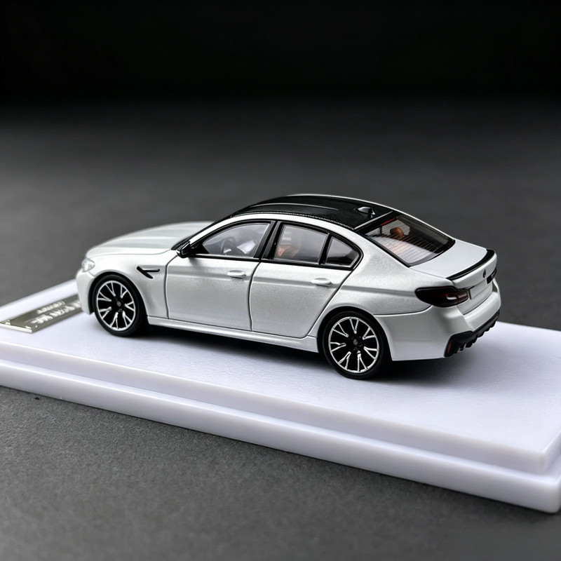 Howie Model 1/64 NOWY BMW M5 F – Kids Toys Boys recenzja i cena